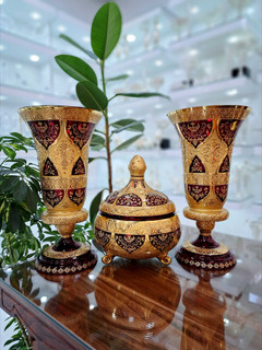 ست سه تیکه گلدان و شکلات خوری کریستال طلاکوب